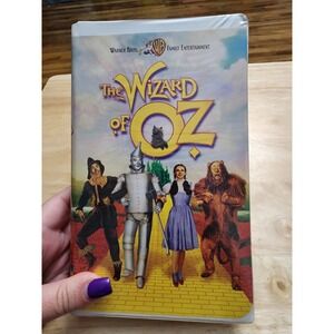 The Wizard‎ of Oz VHS video cassette movie